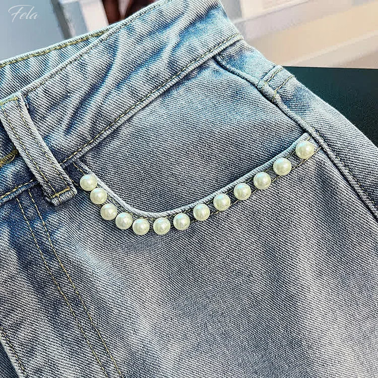 High Waist Pearl Decor Lace Hem Denim Shorts_yythkg (3).jpg