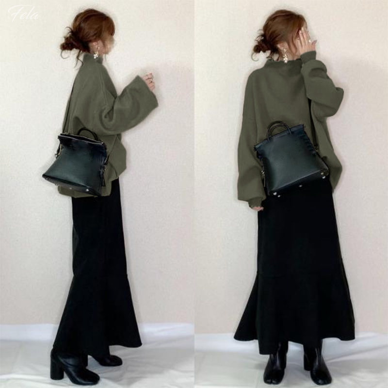 グリーン/スウェット+ブラック/スカート